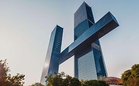 One&Only One Za'Abeel